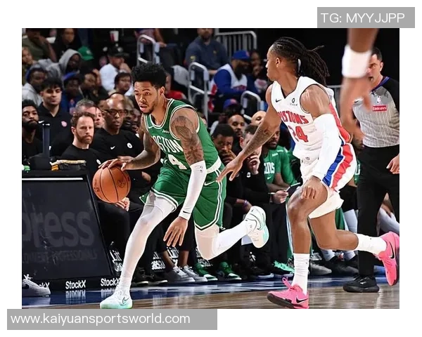 安芬尼西蒙斯：全力以赴展现团队风格篮球的决心与准备